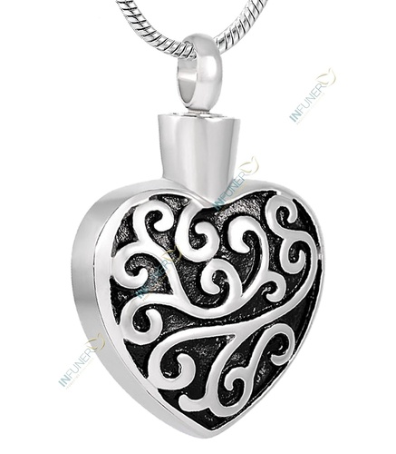 COLGANTE CORAZON CON GRABADOS
